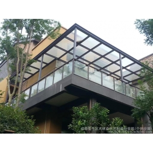 玻璃雨棚焊接安装