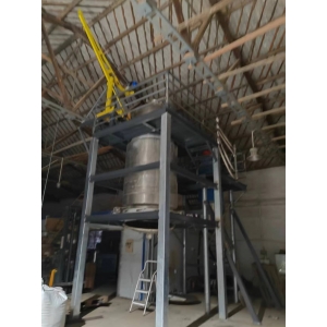 设备平台焊接安装